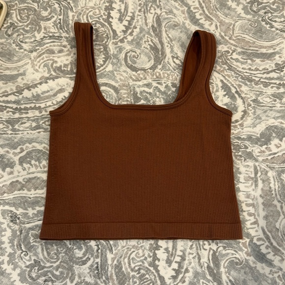 OQQ Ribbed Tanks - Picture 3 of 4